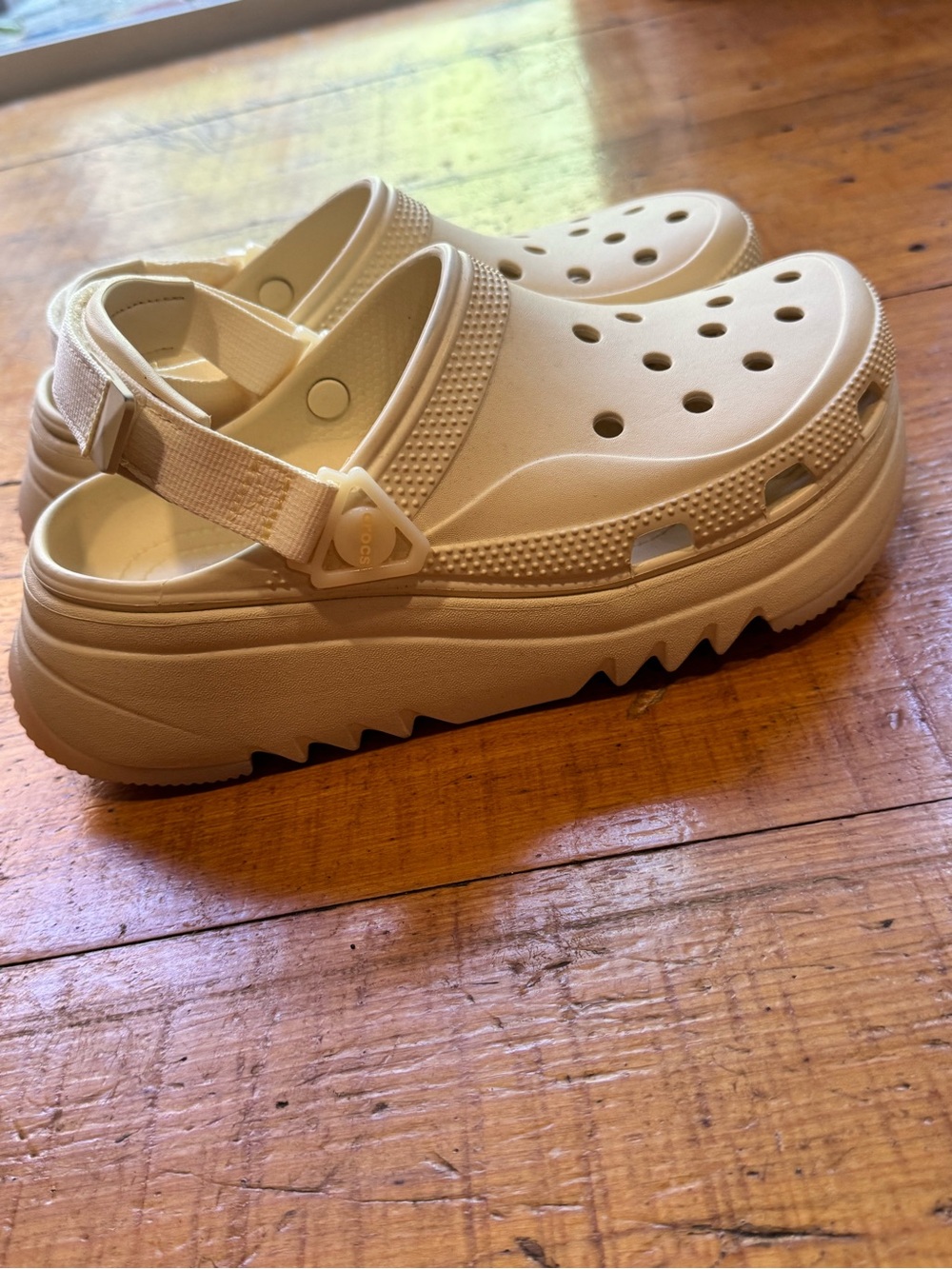Women’s Cream Platform Clog Sandals - Lightweight Comfort